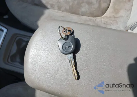 2005 Chevrolet Malibu Ls z USA, uszkodzony, nr VIN 1G1ZT54845F167650